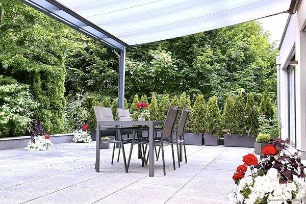 Impression der großzügigen Terrasse 