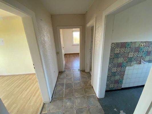 Flur (Wohnung Obergeschoss links)