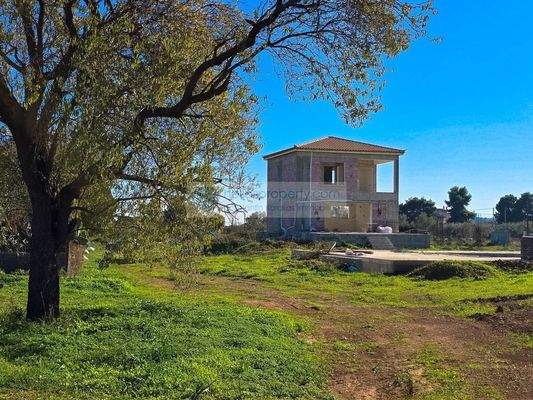 512d4981698c40bd89e3b84ad7983727-original