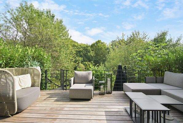 Balkon mit Blick ins Grüne