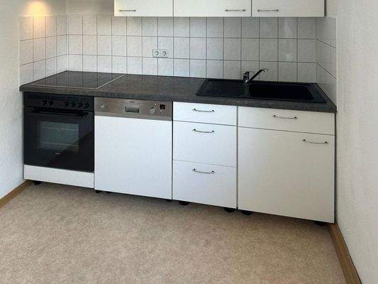 Küche mit Einbauküche