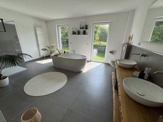 Dachgeschoss Badezimmer