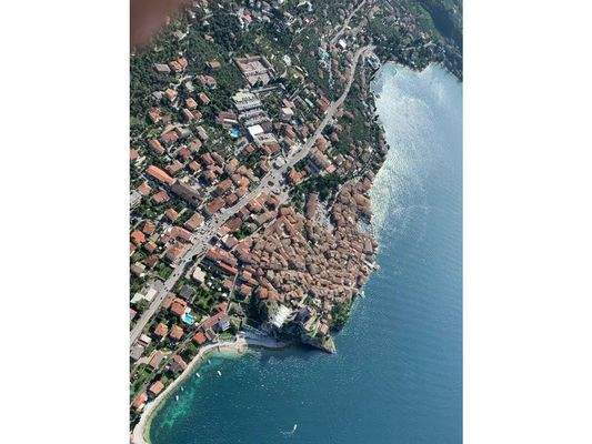 malcesine-aus-der-luft.jpg