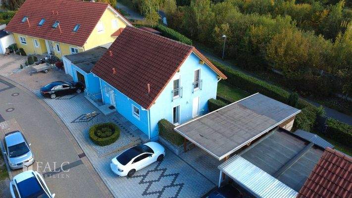 Viel Stellfläche vorhanden