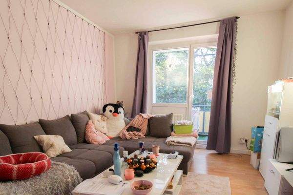 Wohnzimmer Ansicht 02