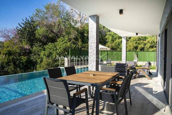 Uninterrupted Sea View Villa with 4 Bedrooms in Mugla Fethiye