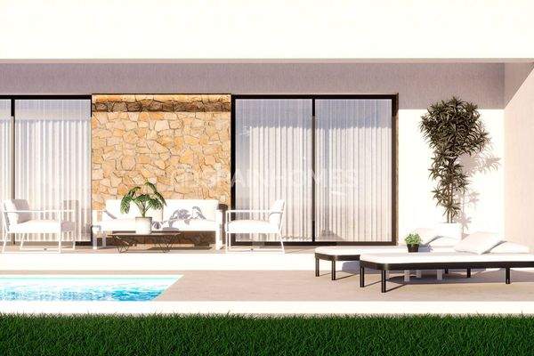 Luxury Houses with Private Pools in Finestrat Costa Blanca