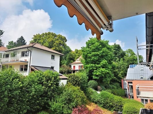 Blick auf den Schloßberg Starnberg