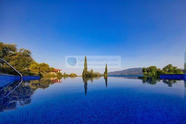 img_f78f08e0-dc2c-4365-bc13-0ea4315b40bc