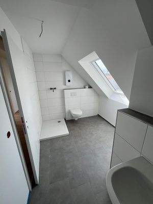 Wohnung (Dachgeschoss)