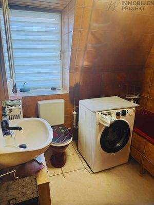 DG Bad mit Badewanne und Dusche - bearbeitet