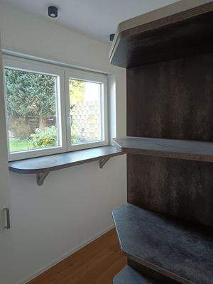 Küche mit Café-Ecke