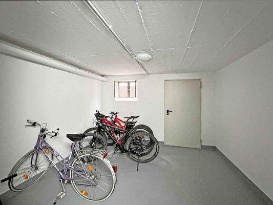 M021-2025_Fahrradraum