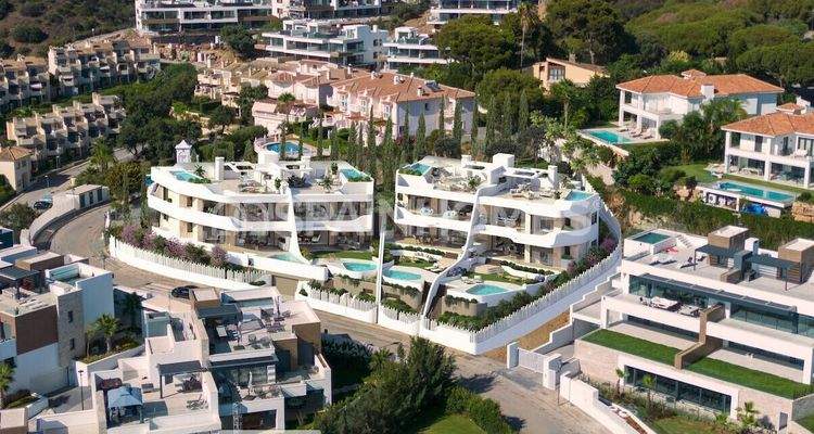 Luxe Flats Intertwined Perfectly with Pools and Views in Marbella