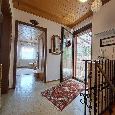 Flur Obergeschoss - Ausgang Balkon