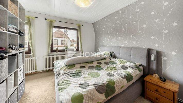 1. OG Elternschlafzimmer 1