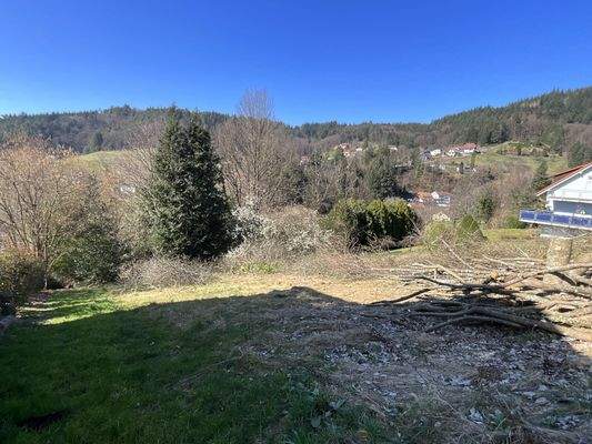 Grundstück mit Aussicht