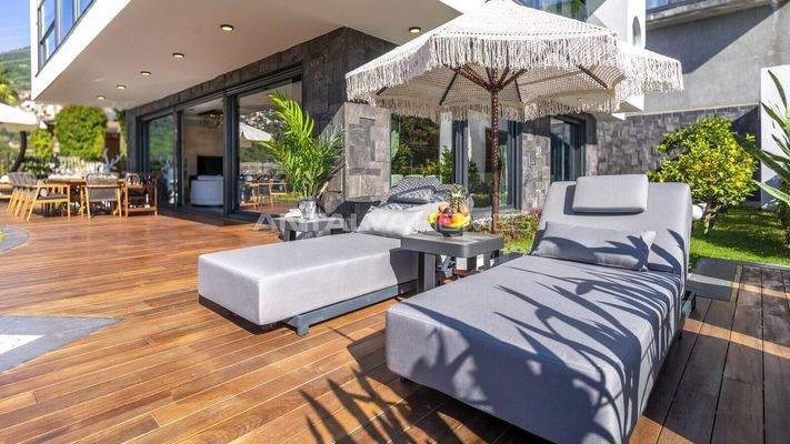 Detached 3-Bedroom Villa with Pool in Alanya