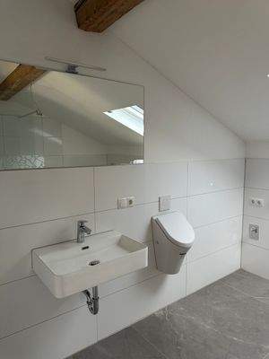 Modernes Loft-Badezimmer