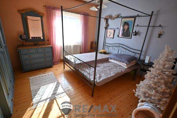 16. Einfamilienhaus 2000 Stockerau