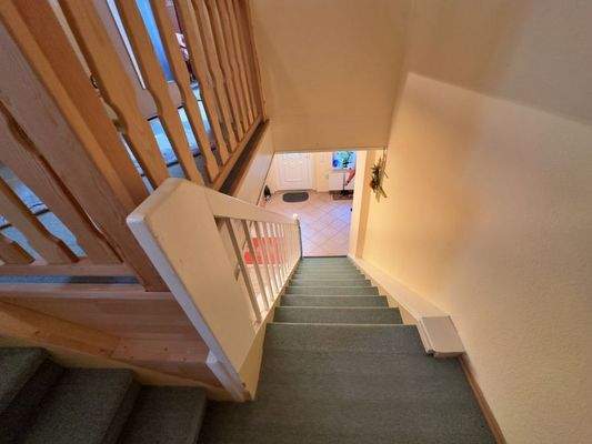 Treppe DG Whg. rechts