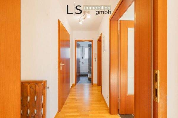 Eingangs- und Flurbereich Erdgeschoss