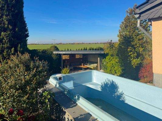 Pool mit toller Weitsicht