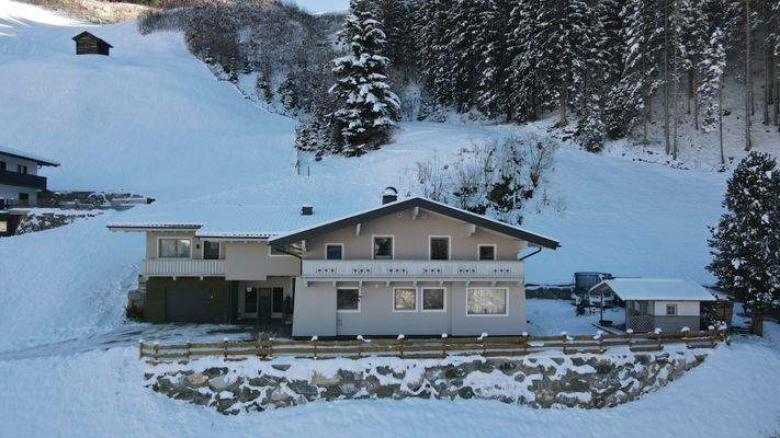 dji_fly_20251123_120704_535_1764261260235_photo.jp