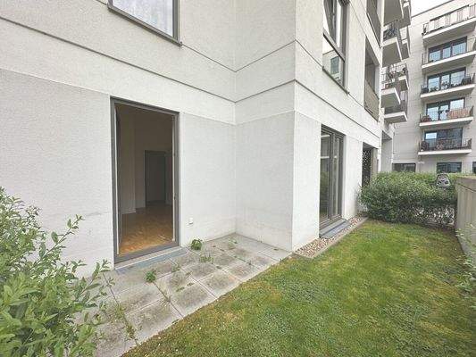 Terrasse in den Innenhof