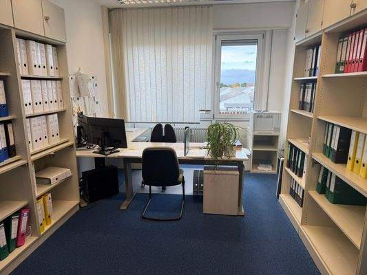 Büro (2)