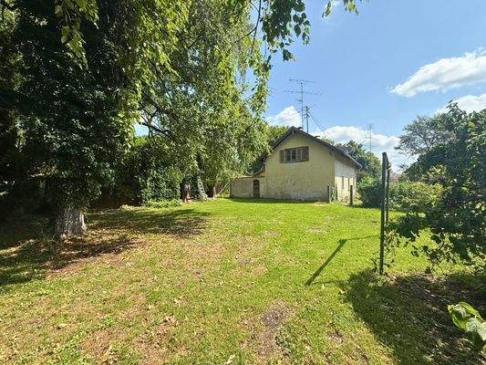 Grundstück Rückseite