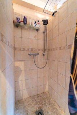 Bad Reihenendhaus EG Wohnung