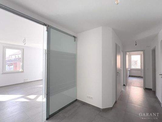 Blick durch die Wohnung