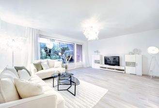 Helles Wohnzimmer...