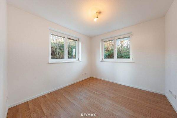 Büro / Schlafzimmer