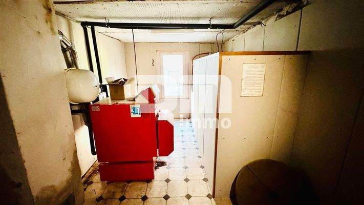 Wohngebäude Heizungskeller