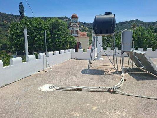 Kreta, Voukolies: Zweistöckiges Haus zu verkaufen