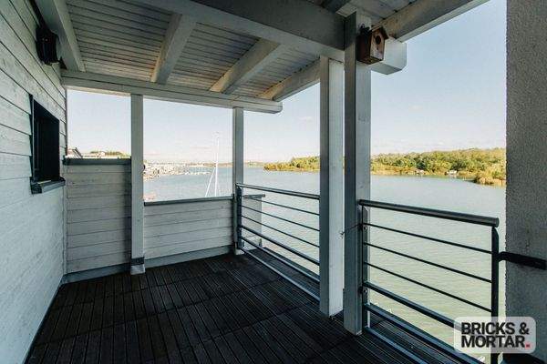 Einliegerwohnung-Balkon