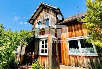 Frontansicht Wohnhaus