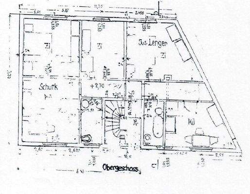 Obergeschoss geschnitten.jpg
