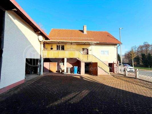 Seitenansicht Wohnbereich