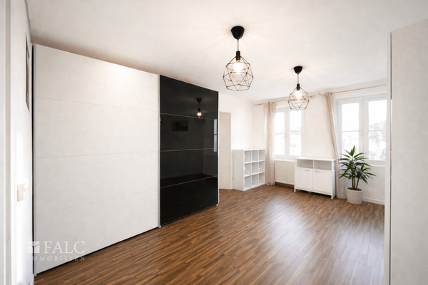 Arbeitszimmer_1OG_Wohnung oben