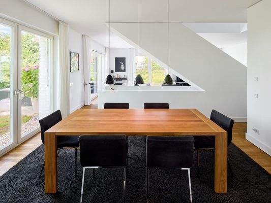 offene Küche und Essbereich