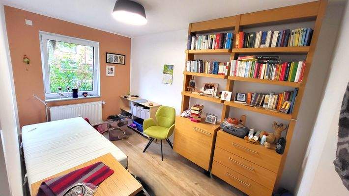 14_EG Büro bearbeitet.jpg