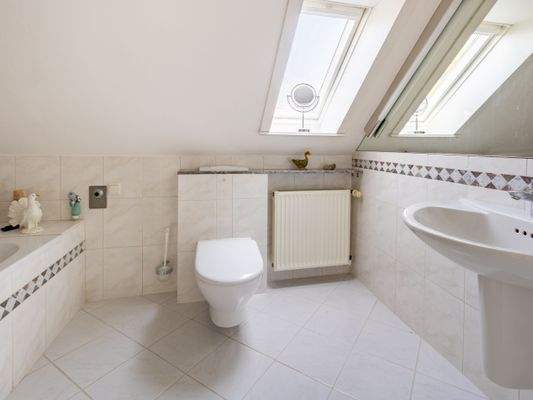 Vollbad Dachgeschoss
