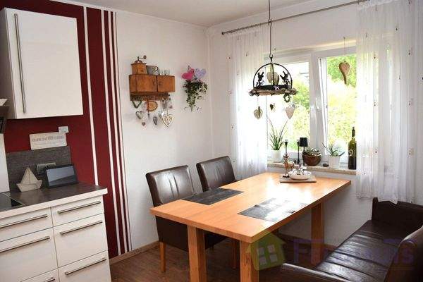 Wohnung 1 Küche mit Essecke