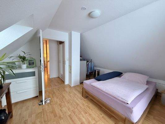 Einliegerwohnung / DG / Schlafzimmer