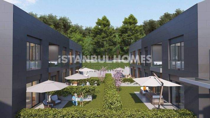 Chic Properties in a Complex Interwined the Nature in Eyupsultan