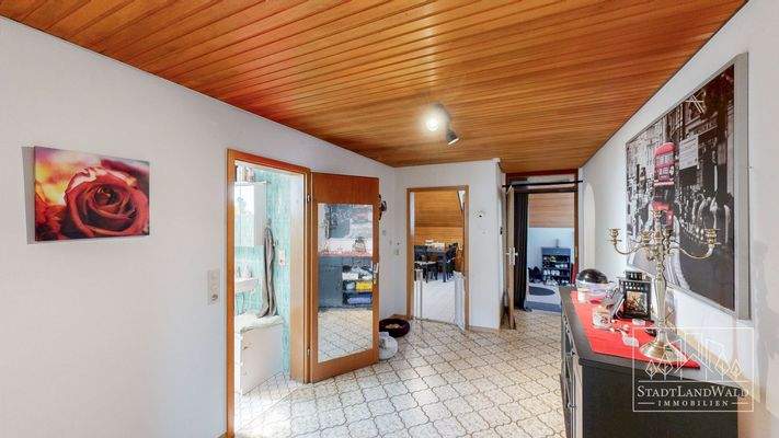 Haus Nr. 35a: OG - Flur