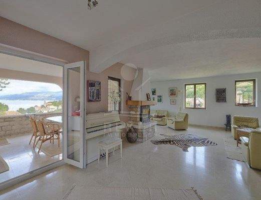 Ein unbezahlbarer Meerblick bietet sich Ihnen